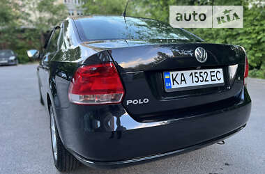 Седан Volkswagen Polo 2011 в Днепре