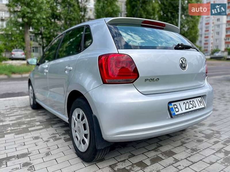 Хэтчбек Volkswagen Polo 2011 в Кременчуге