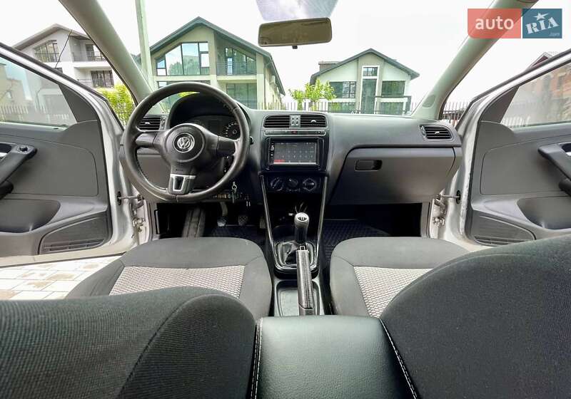 Хэтчбек Volkswagen Polo 2011 в Кременчуге