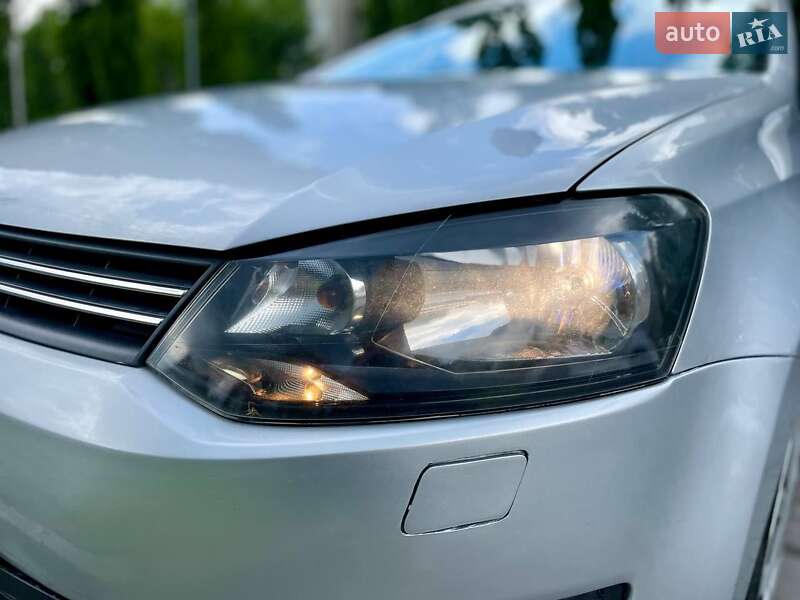 Хэтчбек Volkswagen Polo 2011 в Кременчуге