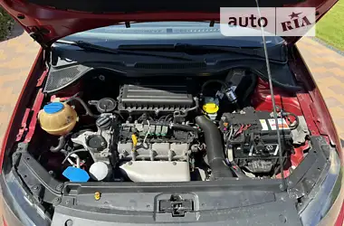 Volkswagen Polo 2014