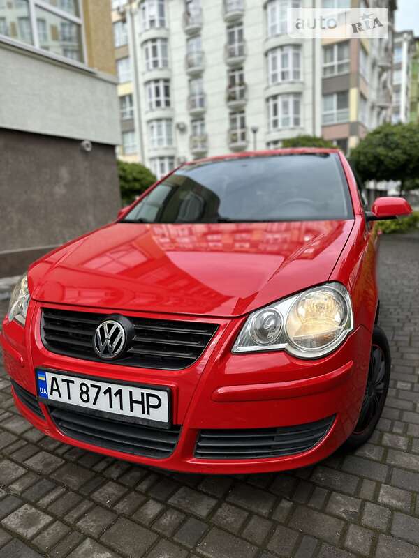 Хэтчбек Volkswagen Polo 2008 в Ивано-Франковске