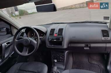 Хетчбек Volkswagen Polo 2000 в 