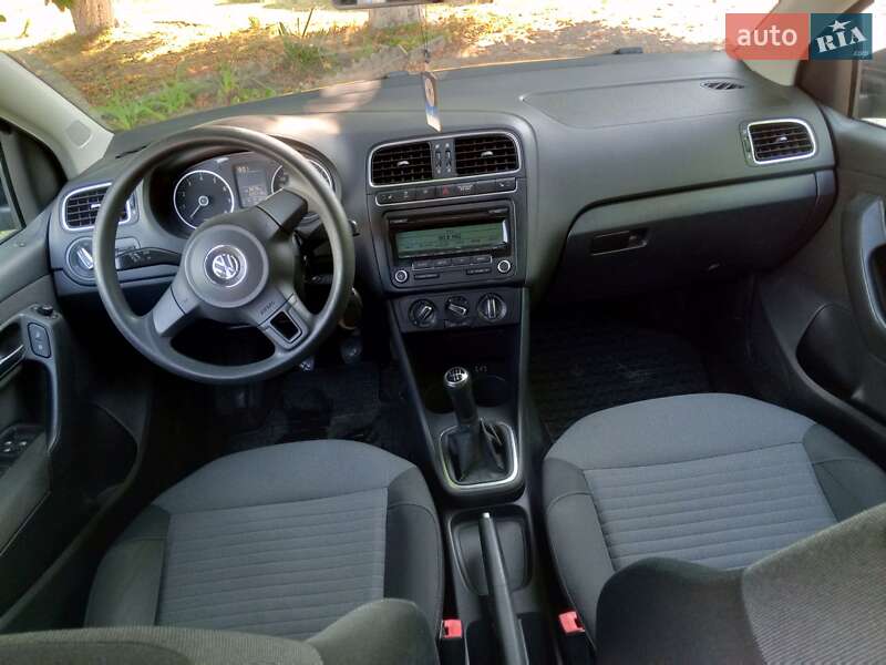 Хэтчбек Volkswagen Polo 2010 в Луцке