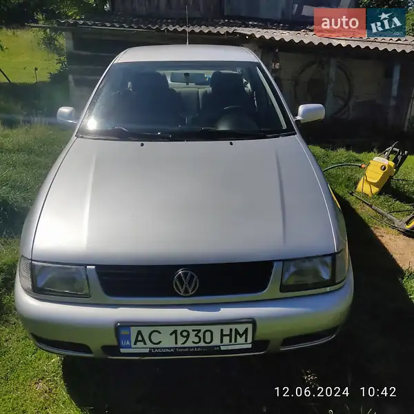 Volkswagen Polo 2000
