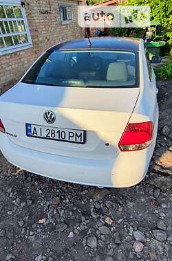 Седан Volkswagen Polo 2013 в Кагарлику