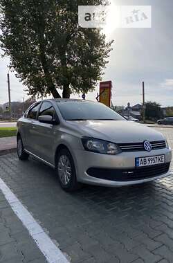 Седан Volkswagen Polo 2014 в Хмельницком