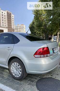 Седан Volkswagen Polo 2014 в Хмельницком