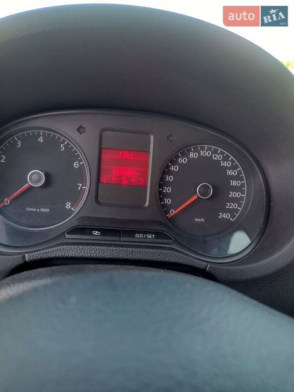 Седан Volkswagen Polo 2013 в Днепре