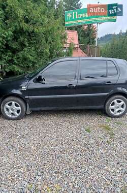 Хэтчбек Volkswagen Polo 2001 в 