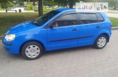 Хэтчбек Volkswagen Polo 2008 в Звягеле