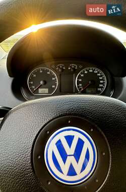 Хэтчбек Volkswagen Polo 2002 в Хусте