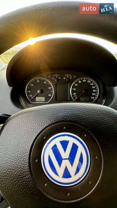 Хетчбек Volkswagen Polo 2002 в Хусті