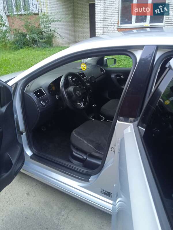 Хетчбек Volkswagen Polo 2010 в Хмельницькому
