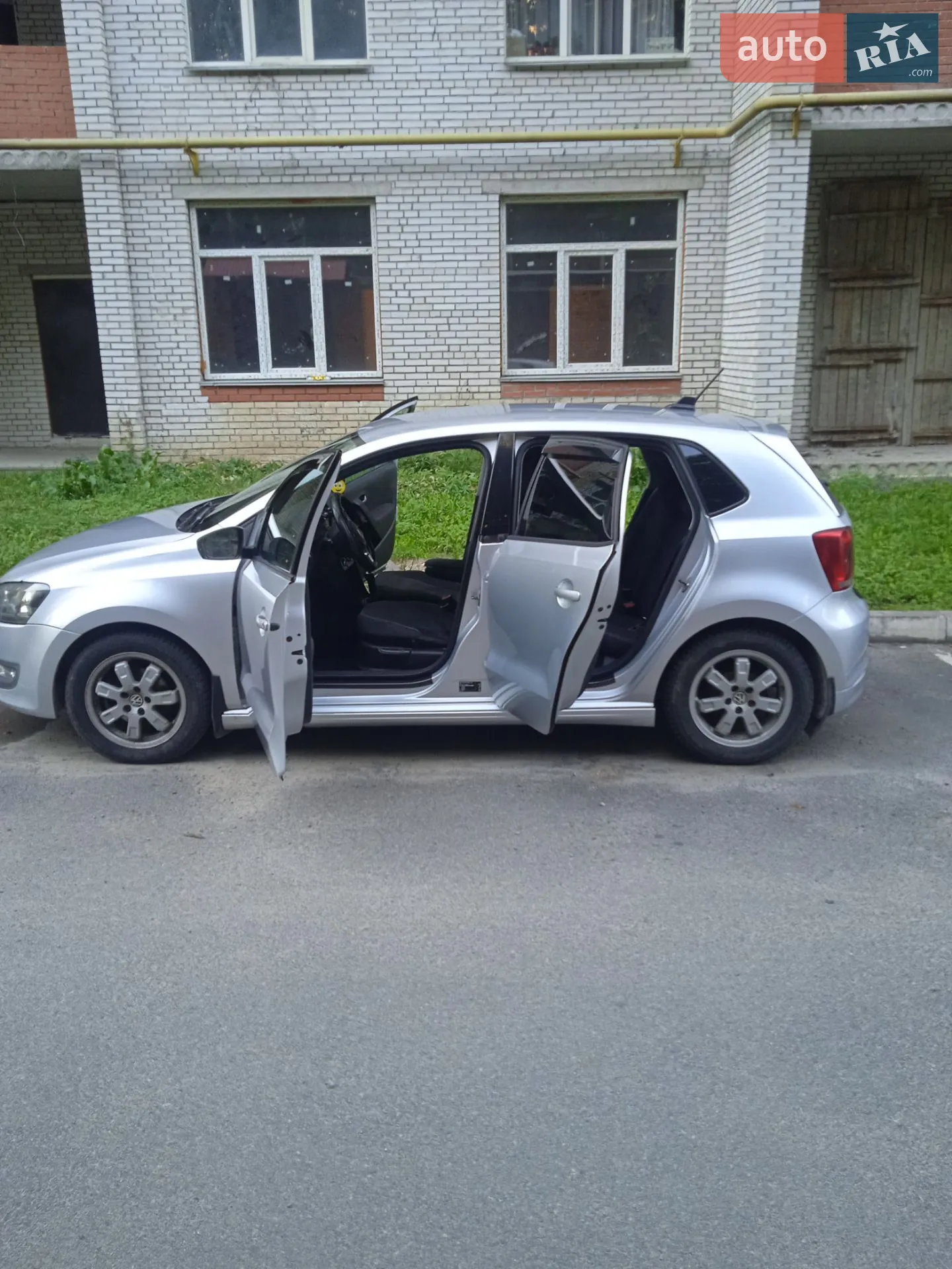2010 Volkswagen Polo - мініатюра 12