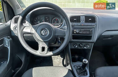 Хэтчбек Volkswagen Polo 2011 в Черновцах