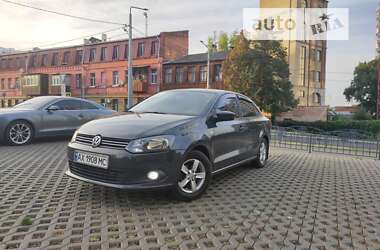 Седан Volkswagen Polo 2012 в Харкові