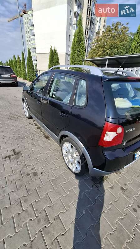 Хэтчбек Volkswagen Polo 2005 в Житомире