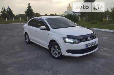 Седан Volkswagen Polo 2011 в Тернополі