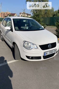 Хэтчбек Volkswagen Polo 2006 в Ворзеле