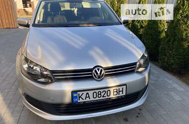 Седан Volkswagen Polo 2011 в Киеве