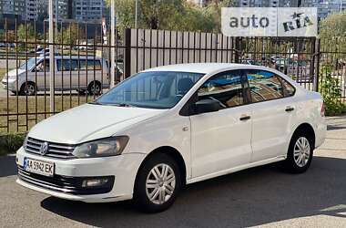 Седан Volkswagen Polo 2016 в Киеве