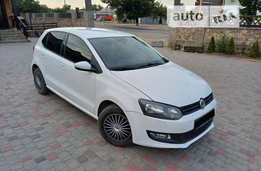 Хэтчбек Volkswagen Polo 2011 в Первомайске