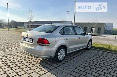 Седан Volkswagen Polo 2012 в Киеве