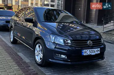 Volkswagen Polo 2016