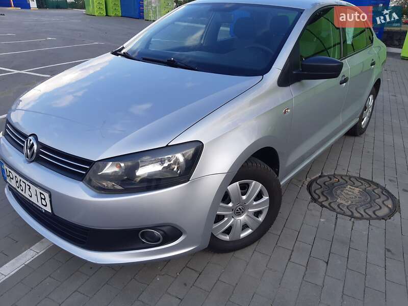 Седан Volkswagen Polo 2012 в Умани