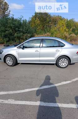 Седан Volkswagen Polo 2012 в Полтаве