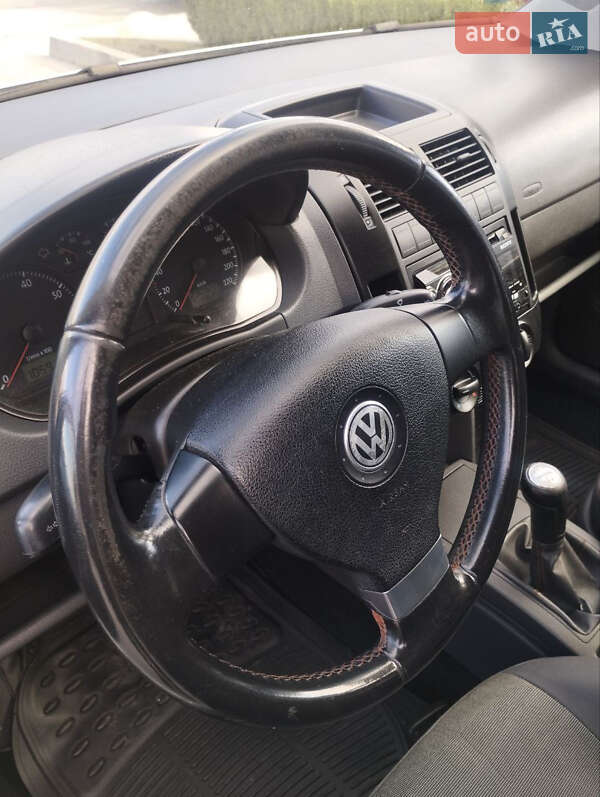 Хэтчбек Volkswagen Polo 2006 в Каменец-Подольском