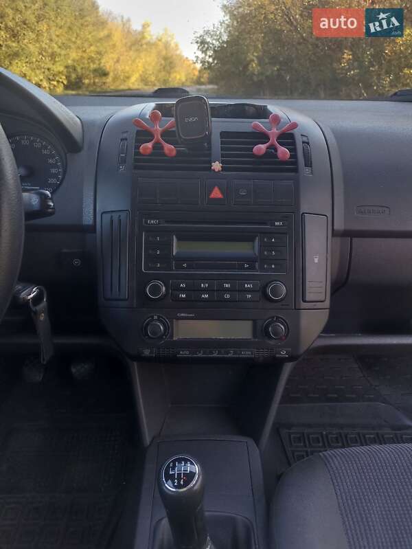 Хетчбек Volkswagen Polo 2006 в Могилів-Подільському