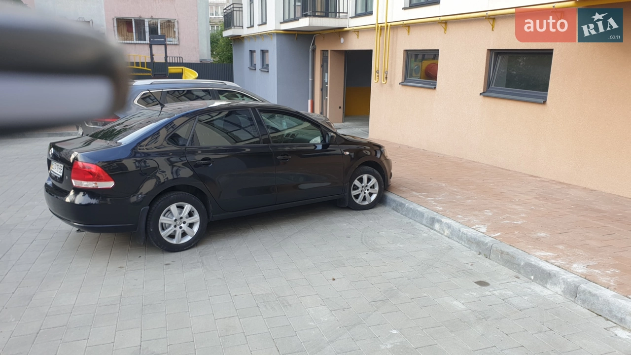 2013 Volkswagen Polo - мініатюра 25