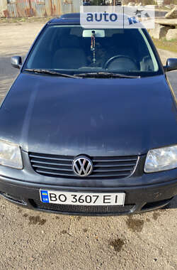 Хетчбек Volkswagen Polo 2000 в Старому Самборі