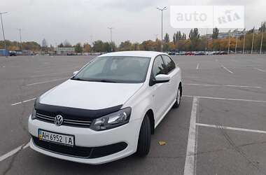 Седан Volkswagen Polo 2012 в Днепре