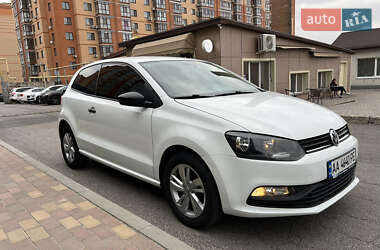 Хетчбек Volkswagen Polo 2016 в Дніпрі