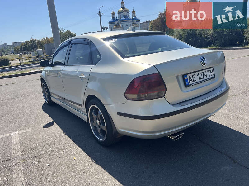 Седан Volkswagen Polo 2012 в Кривому Розі