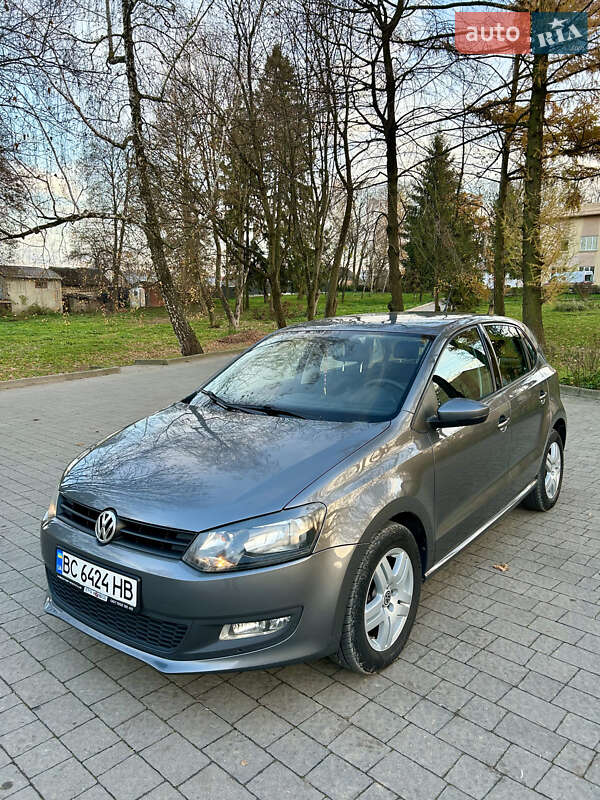 Хетчбек Volkswagen Polo 2011 в Пустомитах