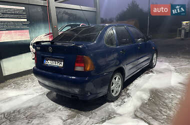 Седан Volkswagen Polo 1998 в Львові