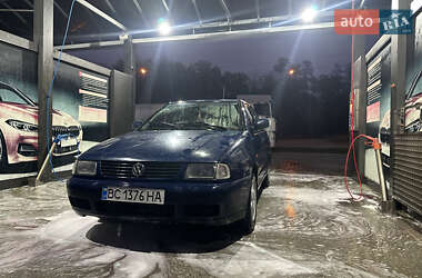 Седан Volkswagen Polo 1998 в Львові