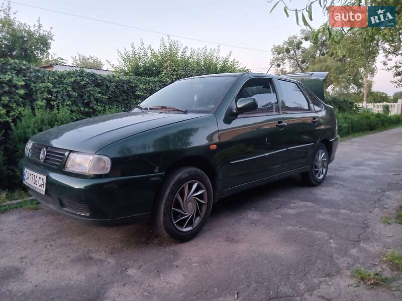 Седан Volkswagen Polo 1998 в Василькові