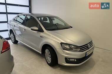 Седан Volkswagen Polo 2018 в Ирпене