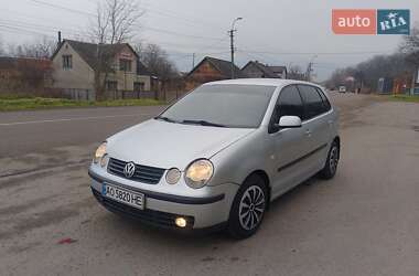 Хэтчбек Volkswagen Polo 2002 в Черновцах