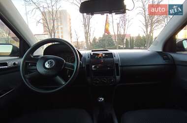 Хэтчбек Volkswagen Polo 2005 в 