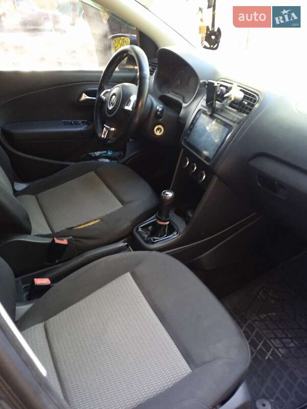 Седан Volkswagen Polo 2011 в Харькове
