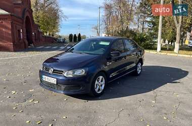 Седан Volkswagen Polo 2011 в Виннице