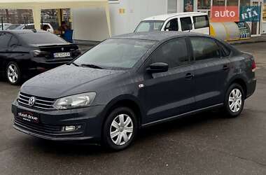 Седан Volkswagen Polo 2015 в Миколаєві