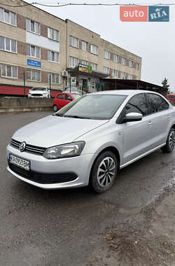 Седан Volkswagen Polo 2012 в Сумах