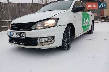 Седан Volkswagen Polo 2019 в Киеве